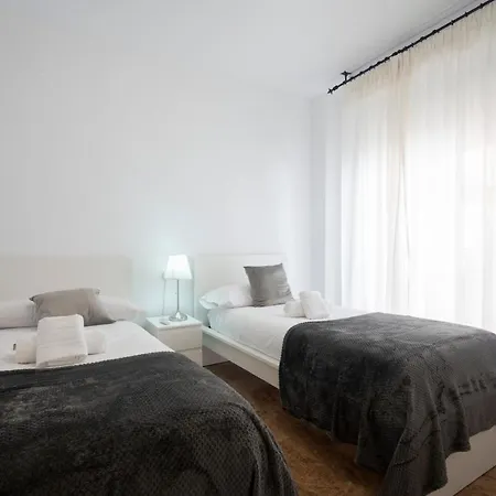 Excelente Apartamento San Isidro * Granada
