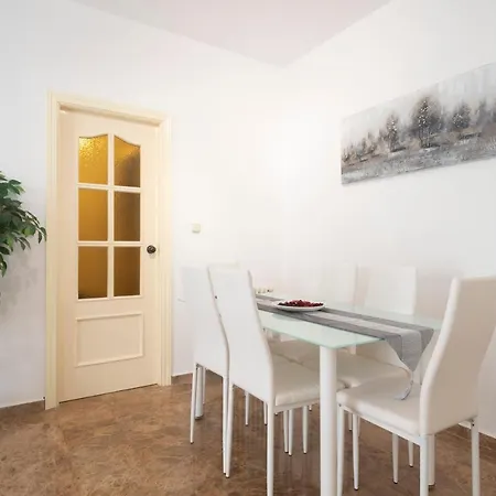 Excelente Apartamento San Isidro Granada