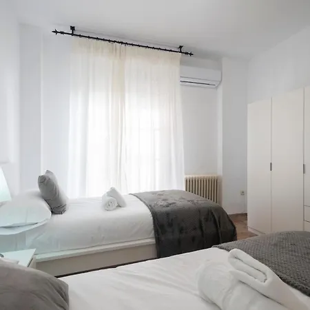 Excelente Apartamento San Isidro * Granada
